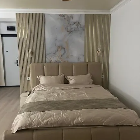 Apartamento Azzurro White Titanic Năvodari